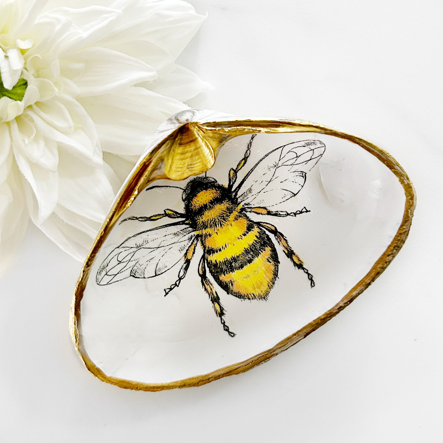 Large Single Bee Decoupage Clam Shell Trinket Dish