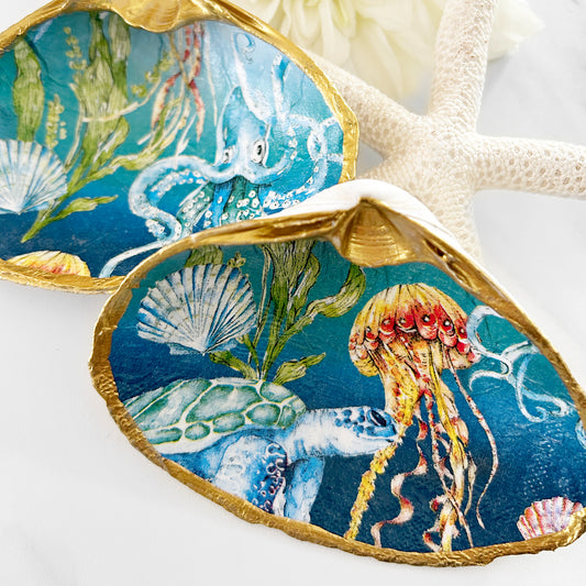 Underwater Oceanic Decoupage Clam Shell Trinket Dish