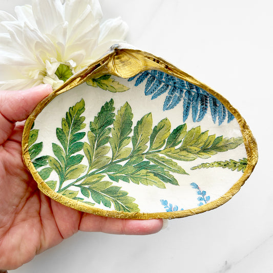 Ferns and Foliage Decoupage Clam Shell Trinket Dish