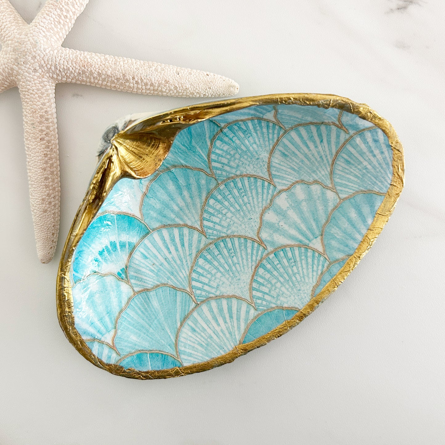 Scallop Pattern Decoupage Clam Shell Trinket Dish