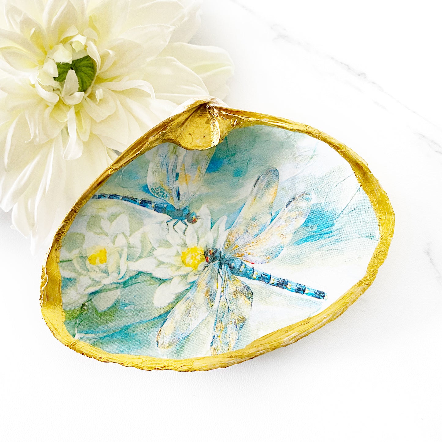 Dragonfly Lily Clam Shell Trinket Dish