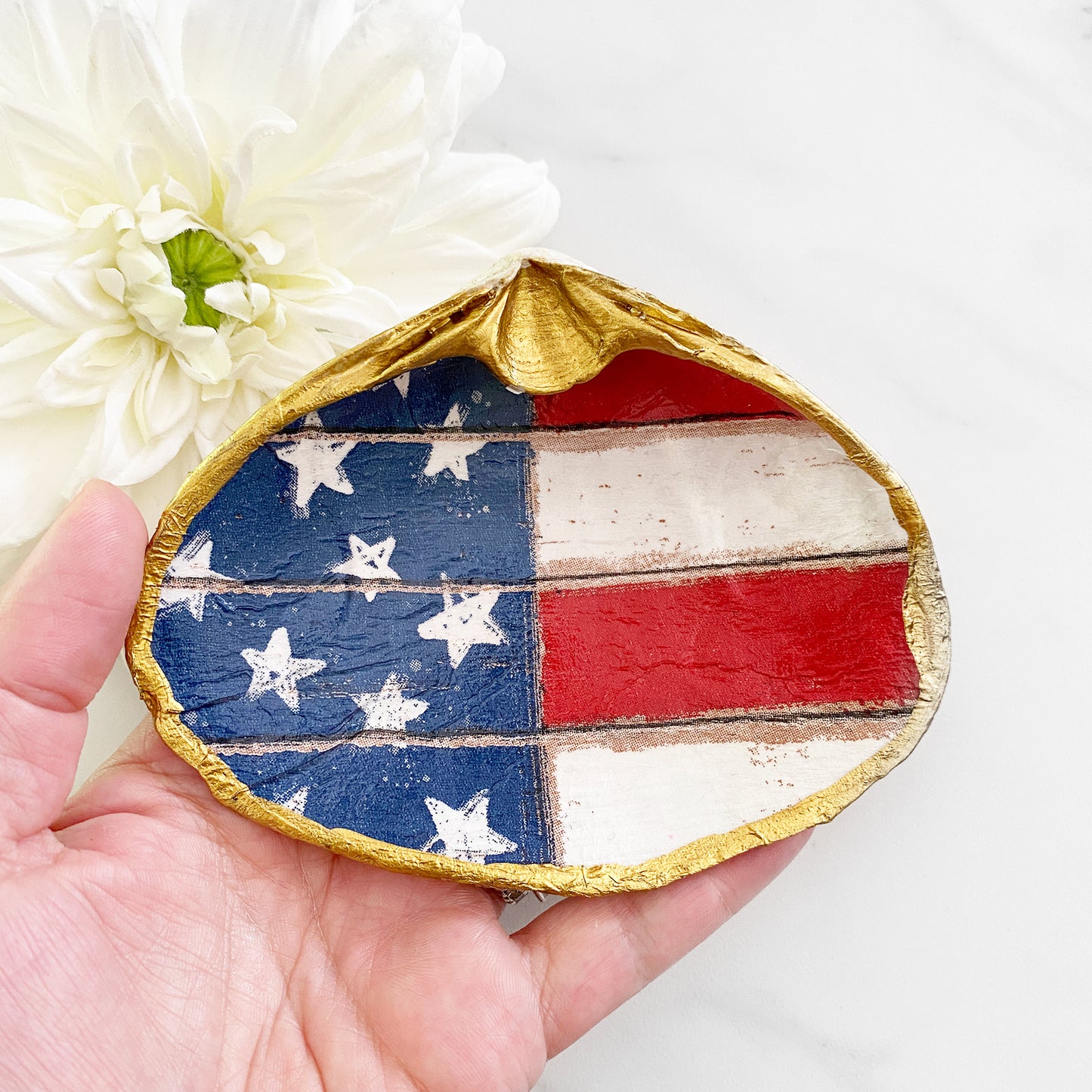 Patriotic American Flag Decoupage Clam Shell
